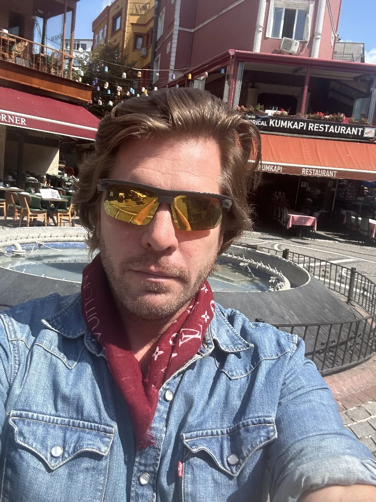 Benjamin Turin at Kumkapı Square