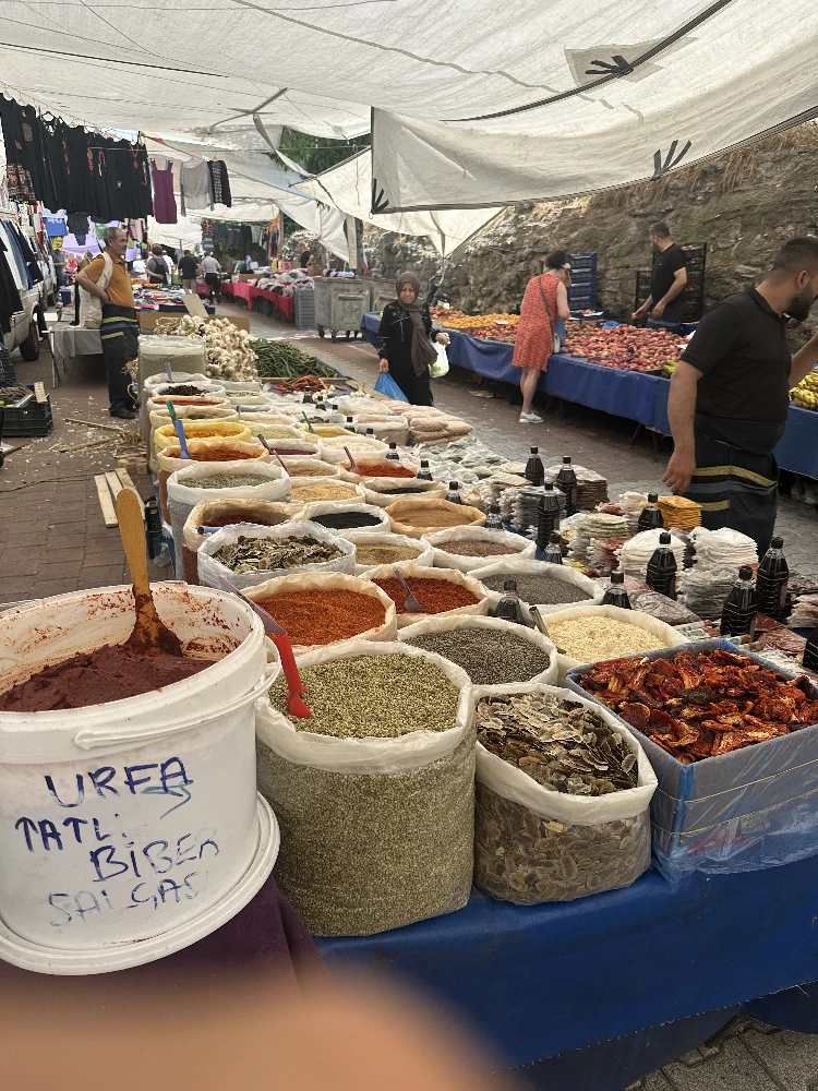 Street market